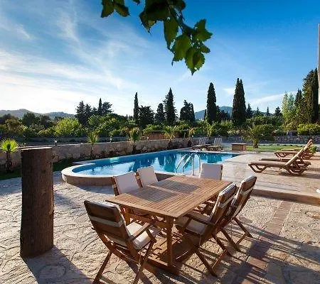 Evoteli Group 2+1 Ozel Havuzlu Ekrem Villa *